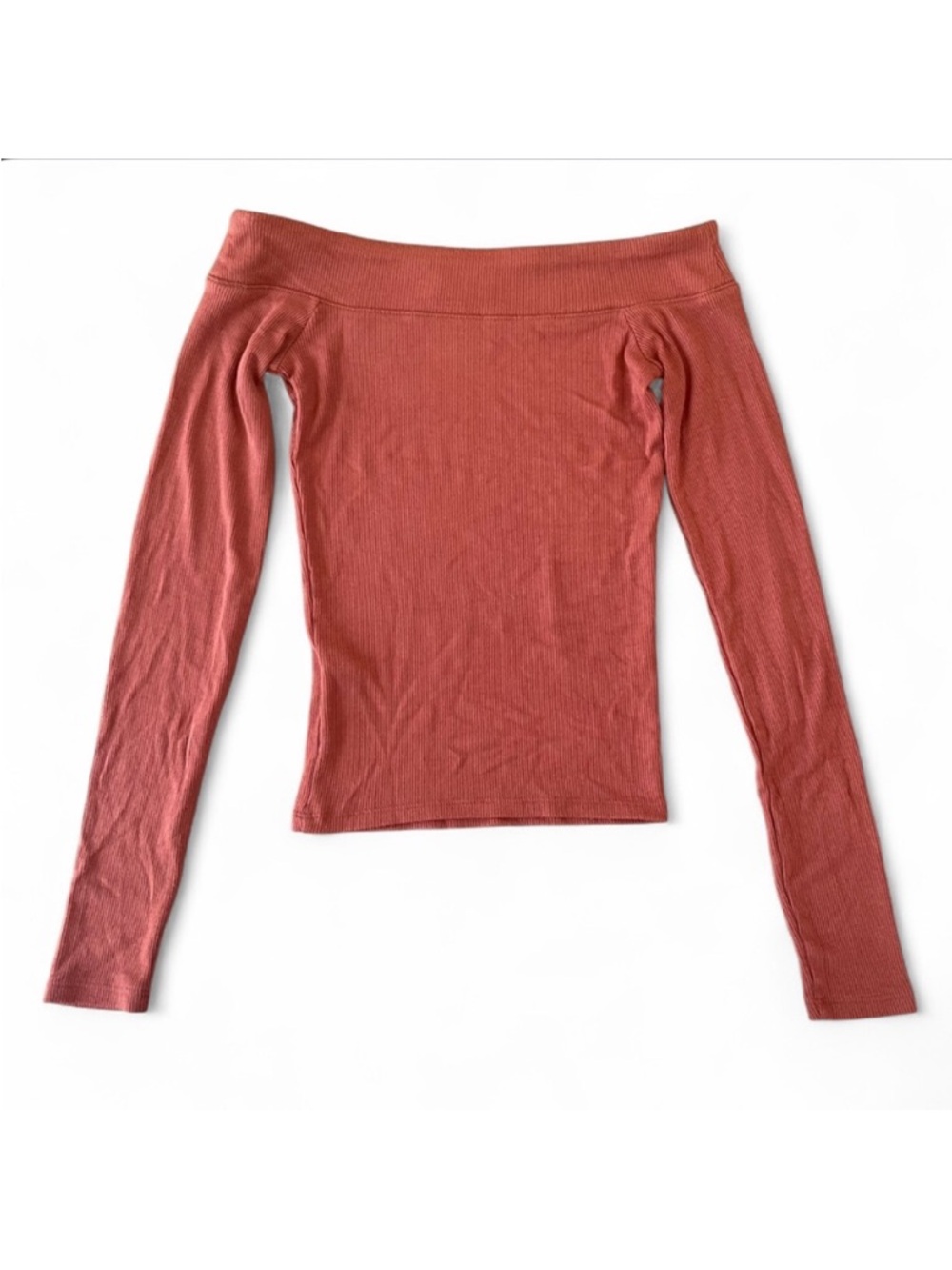 Hollister XS Off-Shoulder Ribbed Long-Sleeve Top - Rust orange